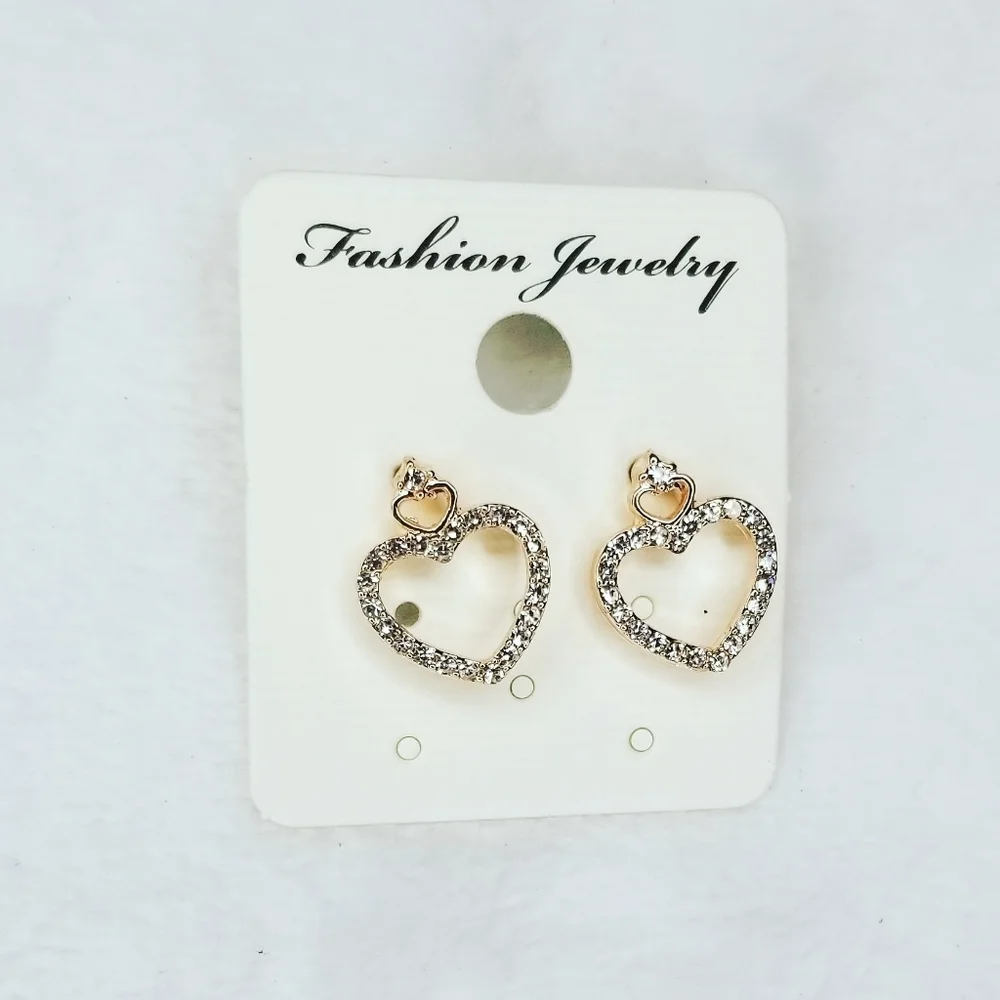 5 for $15 earrings - Picture 2 of 8